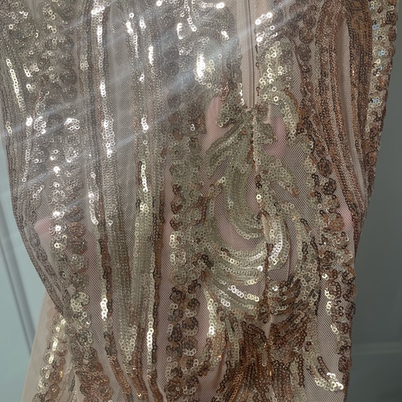 Beautiful never worn, sparkle sheer cocktail dress. Size 6-8 - Picture 4 of 5